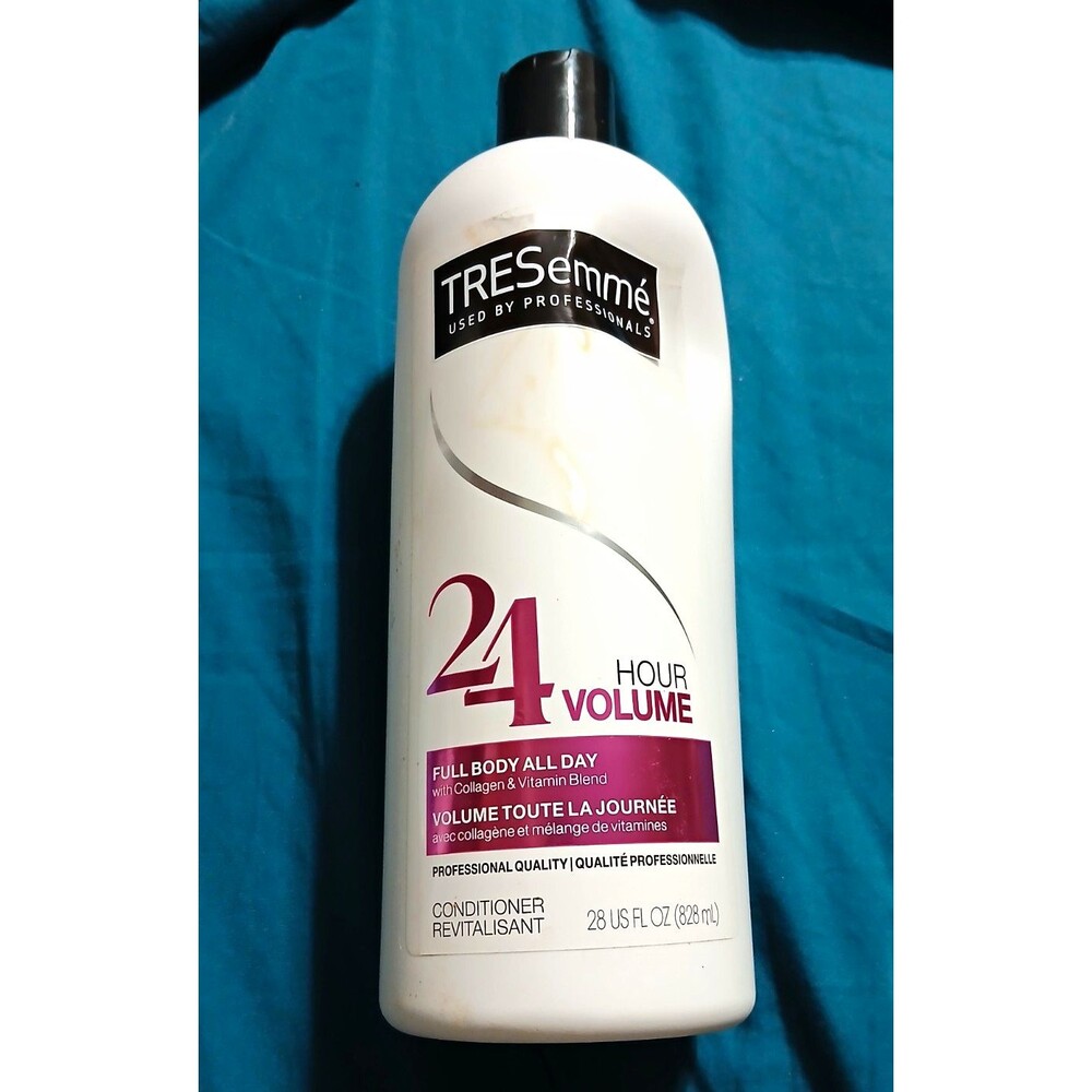Vintage TRESemmé 24 Hour Volume Conditioner Liquid 28 fl oz (828 mL) 2113 RARE